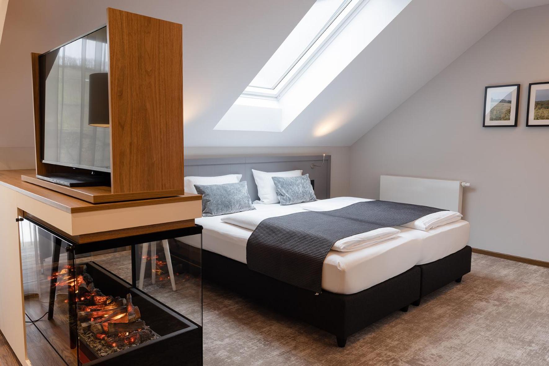 Hotel Restaurant Zur Marienburg Pünderich Zewnętrze zdjęcie